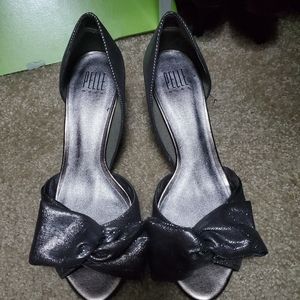 silver metallic kitty heels Pelle moda